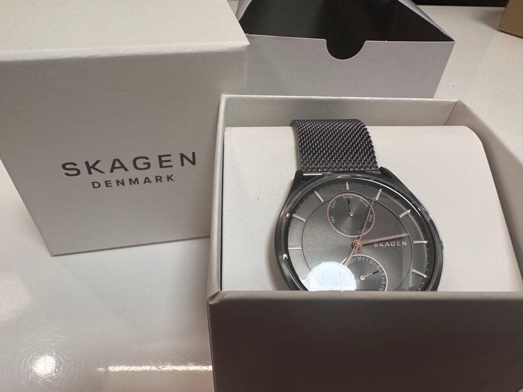 新品SKAGEN SKW6180 メンズ時計 ダークグレー メッシュバンド