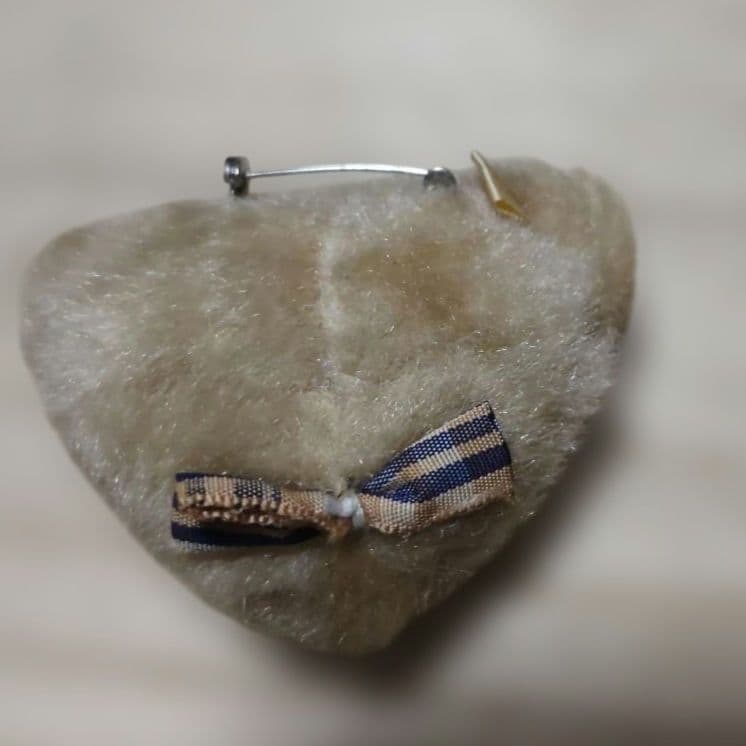 セキグチ　くま　バッジ　レトロ