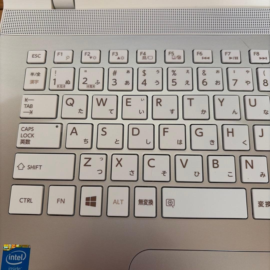 美品 東芝Dynabook T75/RG i7-5500U SSD256 GB