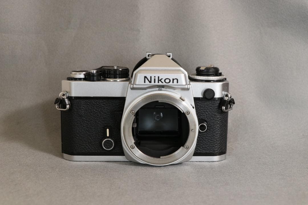 NIKON FE銀ボディ