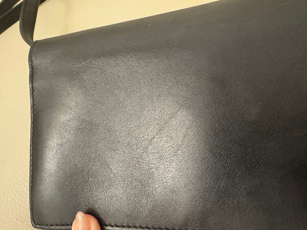 Gucci レザー ショルダーバッグ