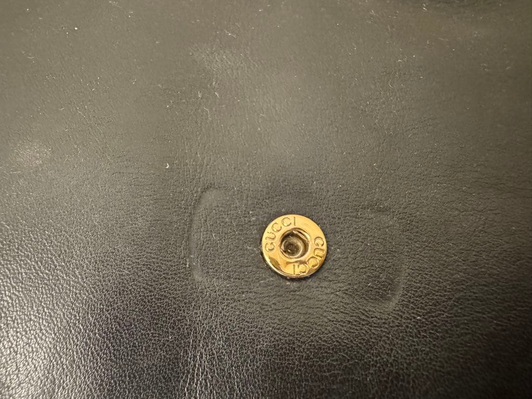 Gucci レザー ショルダーバッグ