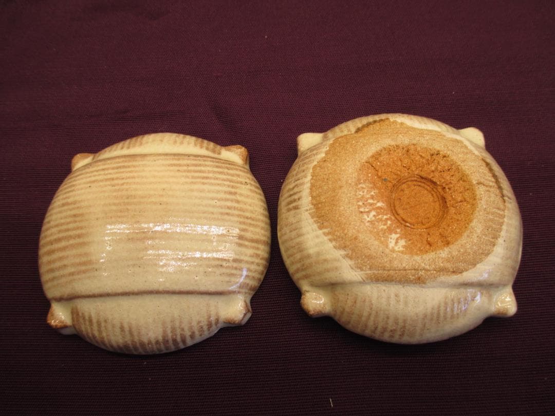 送料込【逢絢亭】茶道具 香合 萩焼 糸巻の形 １２代 田原陶兵衛 共箱入り