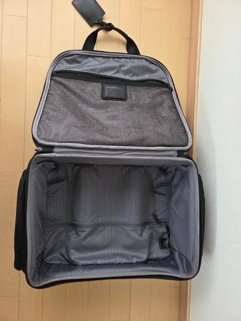 TUMI ブラック キャリーケース　2輪　22052D2