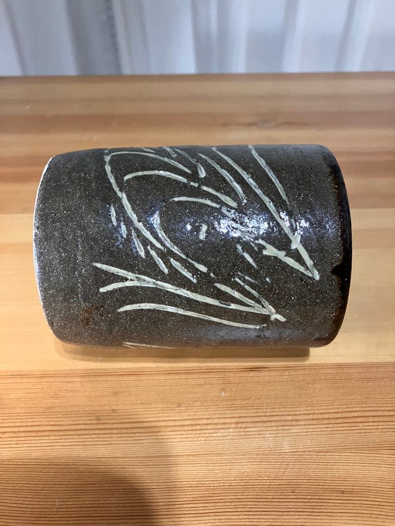 琉球　沖縄　壺屋焼　【故】金城次郎　湯呑　茶器　やちむん　ヤチムン　希少