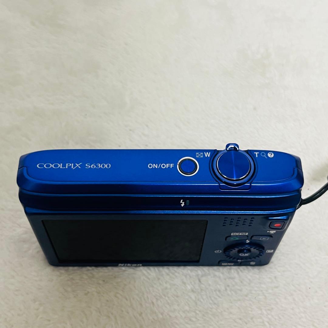 極美品　Nikon COOLPIX クールピクス S6300 ブルー デジカメ