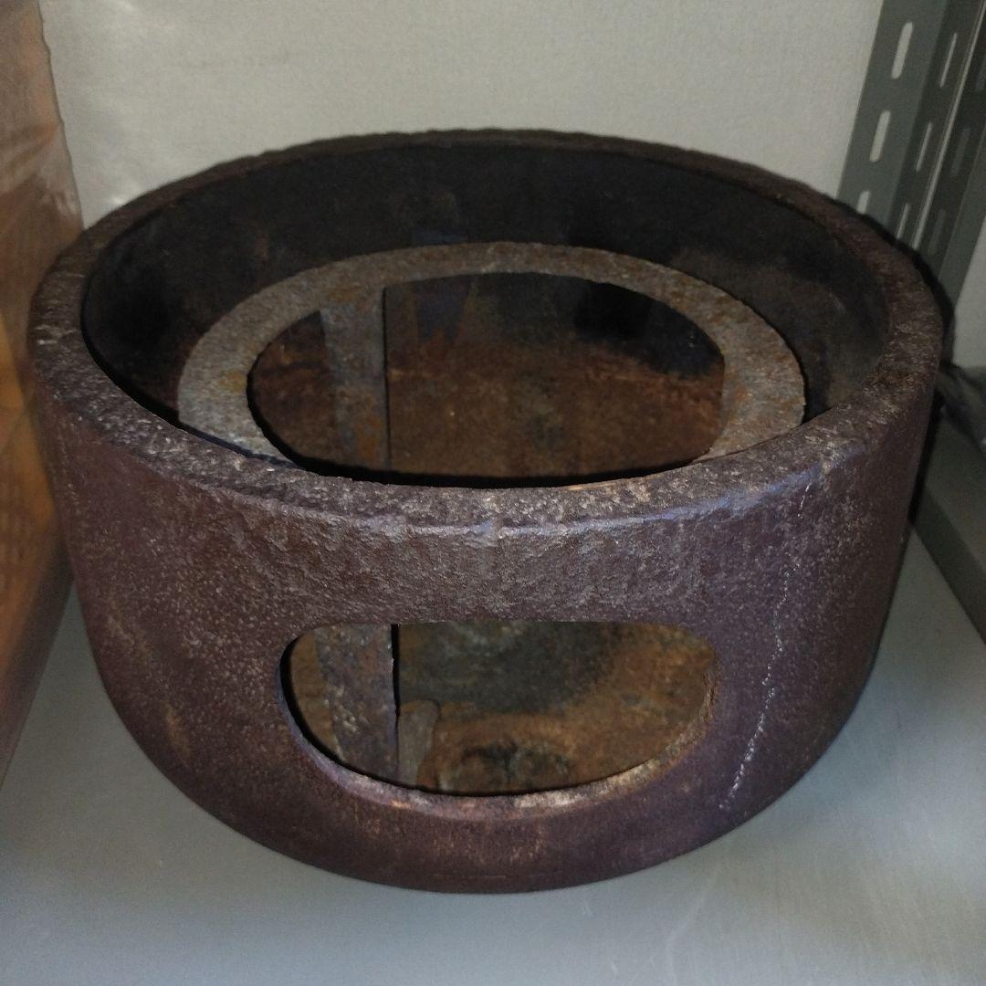 茶道具 風炉 風炉釜 鉄器 三つ足 火鉢 工芸品 風呂釜