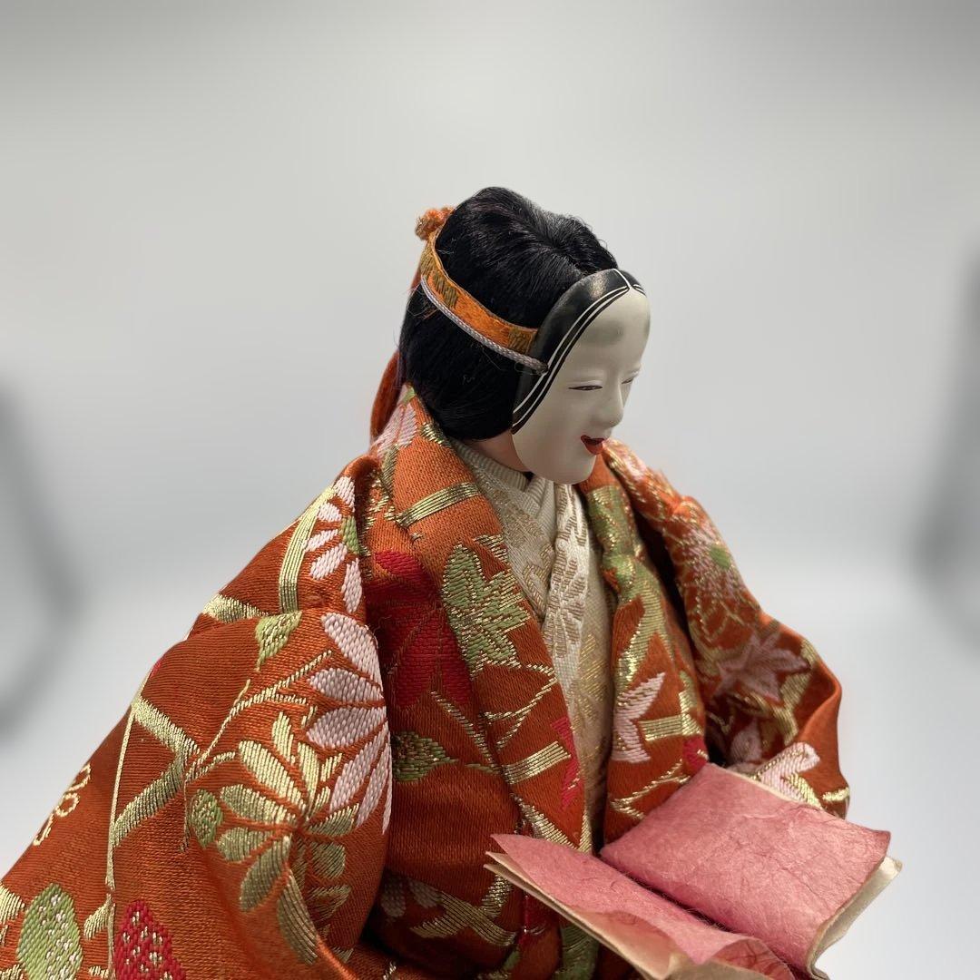 能面を被ってる日本人形　ガラスケース付き