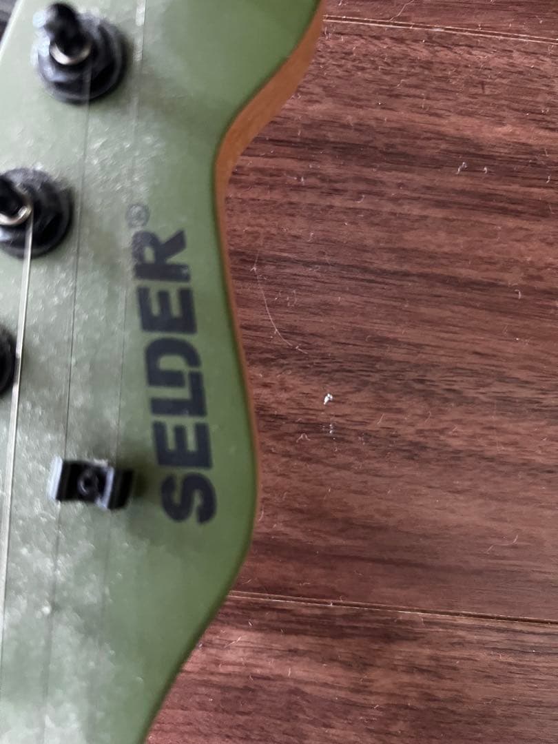 selder　オリーブグリーン エレキギター