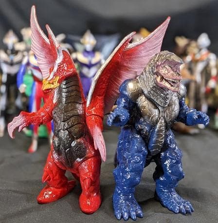 ウルトラマンティガ＆登場怪獣・宇宙人（バンダイ）ソフビフィギュア16体セット