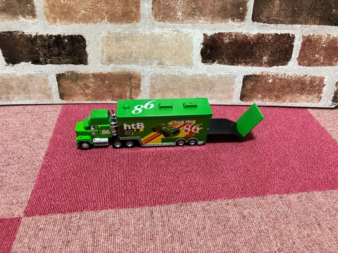 【新品】　カーズ　マックトラック トレーラー 7台セット　限定出品