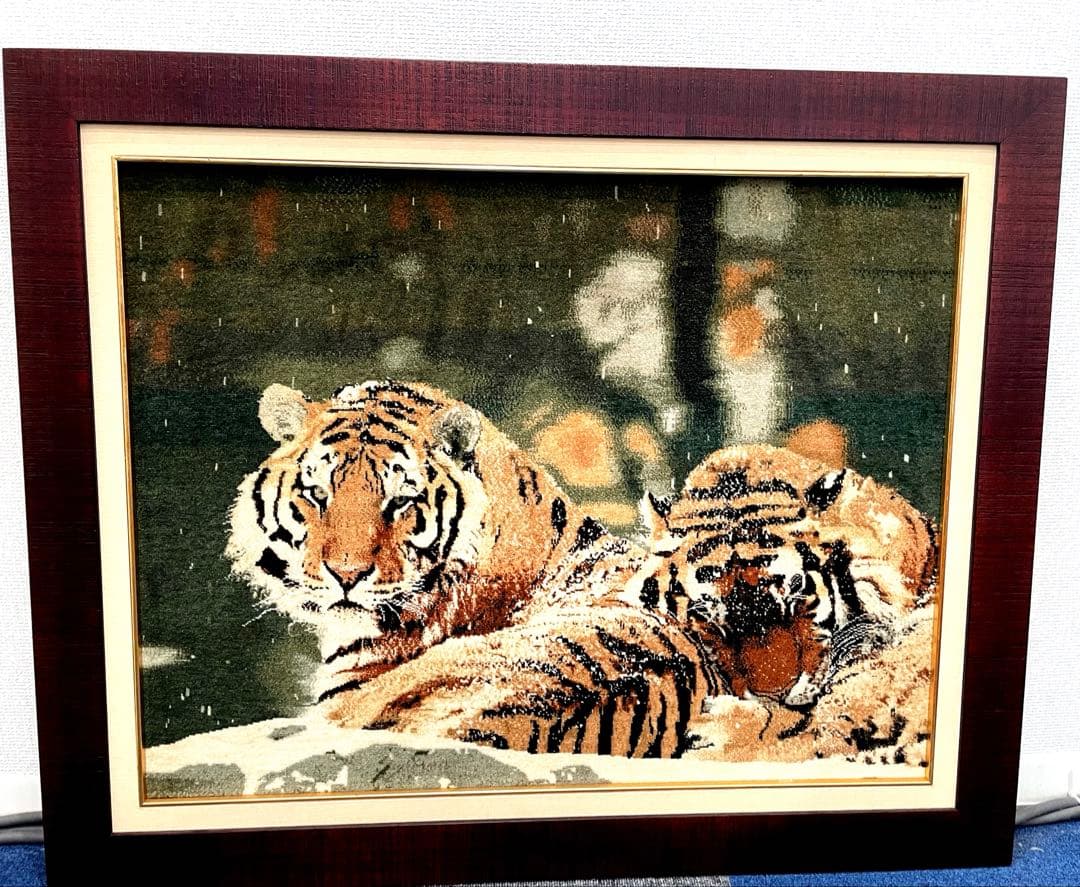 ペルシャ絨毯　手織り絵画絨毯　鑑定書付き　フレーム付き