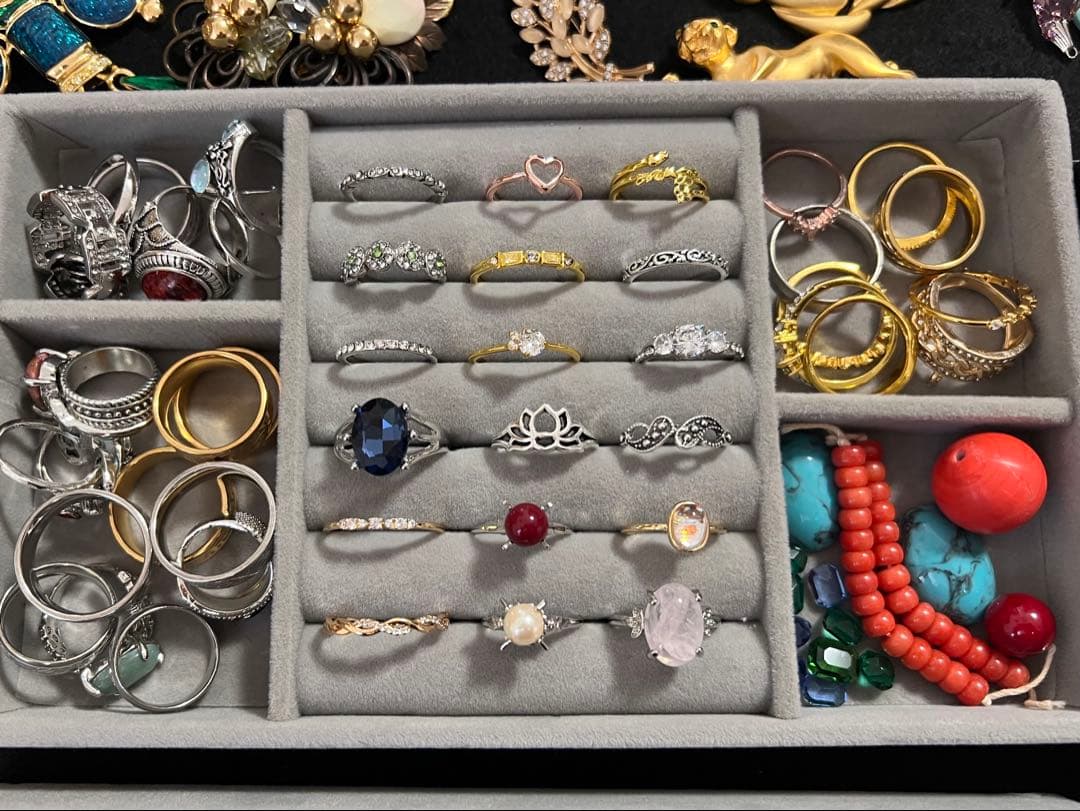 み*ん様 アクセサリー　まとめ売り　1.8kg 大量　在庫処分　断捨離　整理品