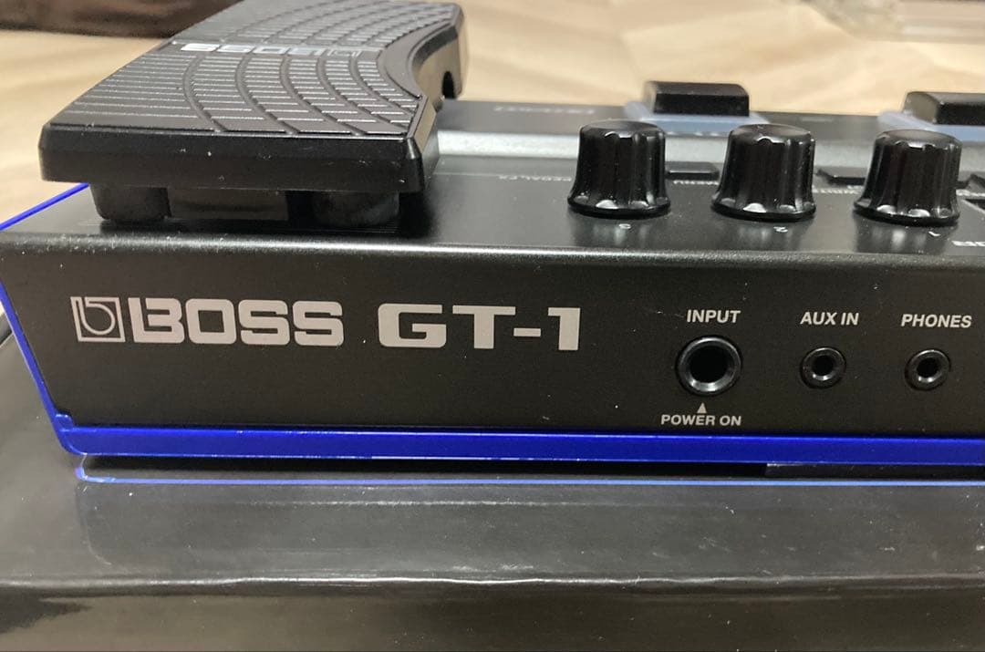 ★BOSS GT-1 マルチエフェクター／used