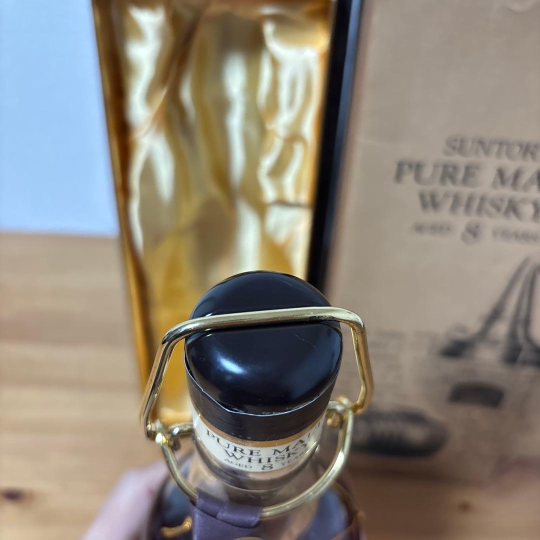 サントリーピュアモルトウイスキー　8年　冊、箱付き　未開封