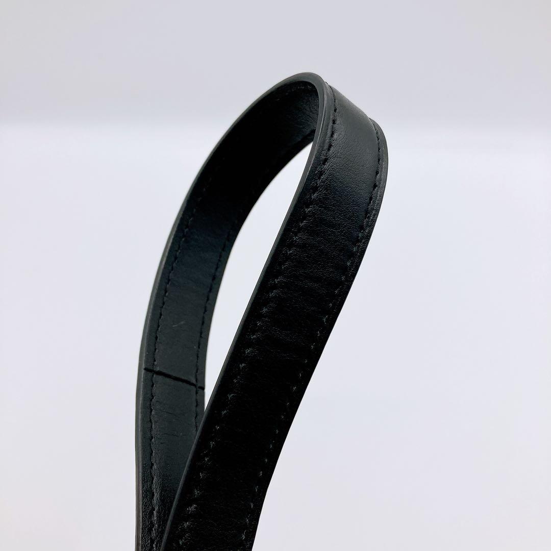 COACH ショルダーバッグ　シグネチャー　肩がけ　斜めがけ　2way