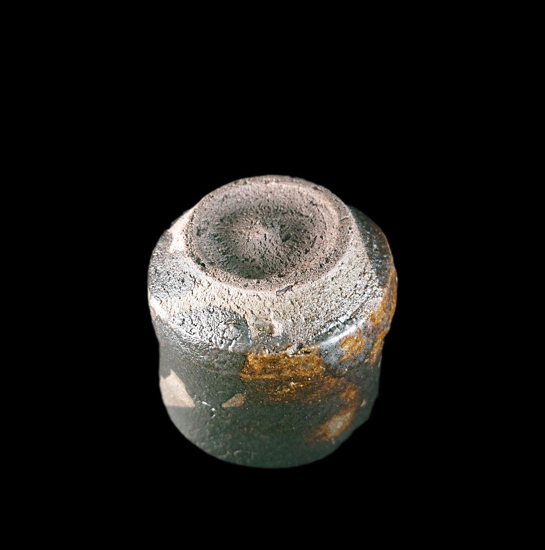 ■唐津焼 丸田宗彦 黒唐津ぐい呑 共箱、共布、栞全揃い 逸品引出黒 #ぐい呑み