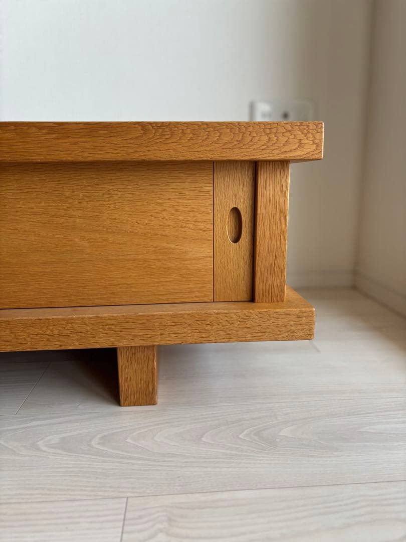 連休お値下げ！！　天然木　ナラ材　TVボード　日本製