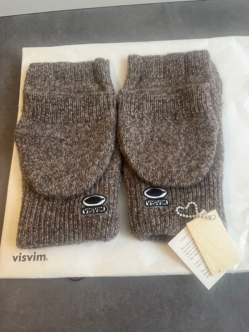 visvim 手袋　新品