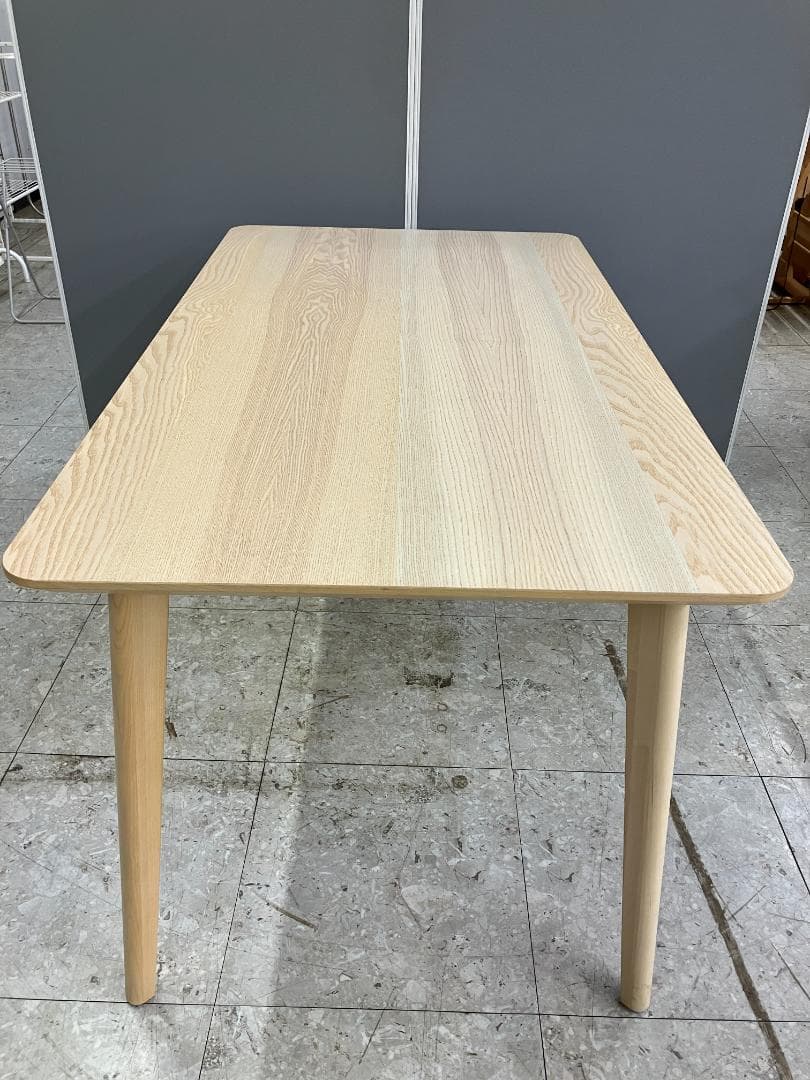 IKEA ダイニングテーブル LISABO ベージュ