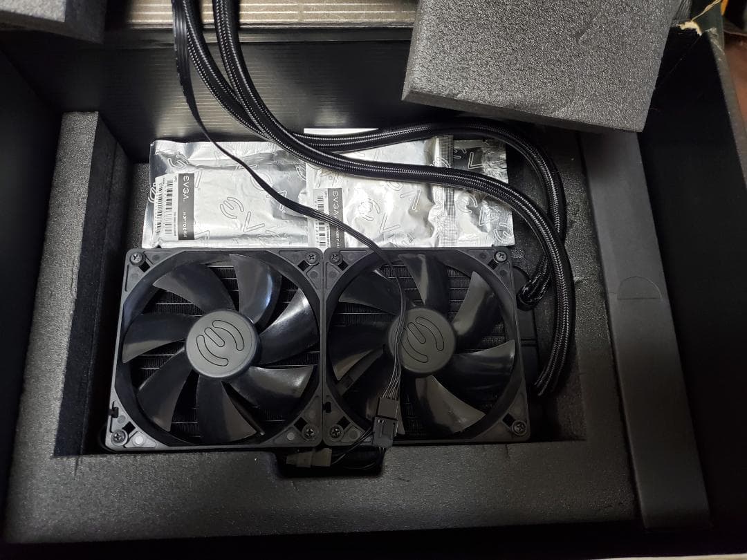 EVGA RTX2080ti K|NGP|N 水冷GPU KINGPIN