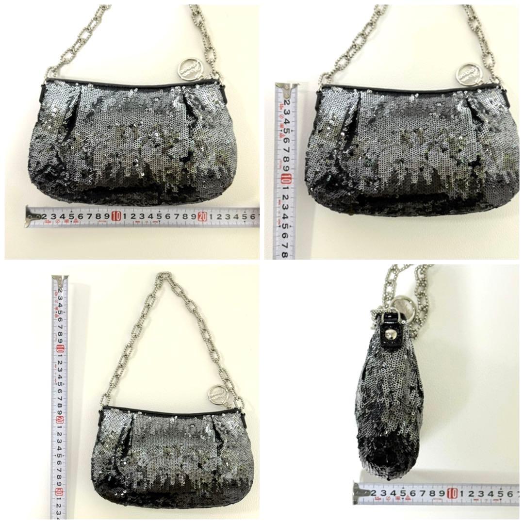 バッグ Coach Poppy Sequin Pouch with Chain