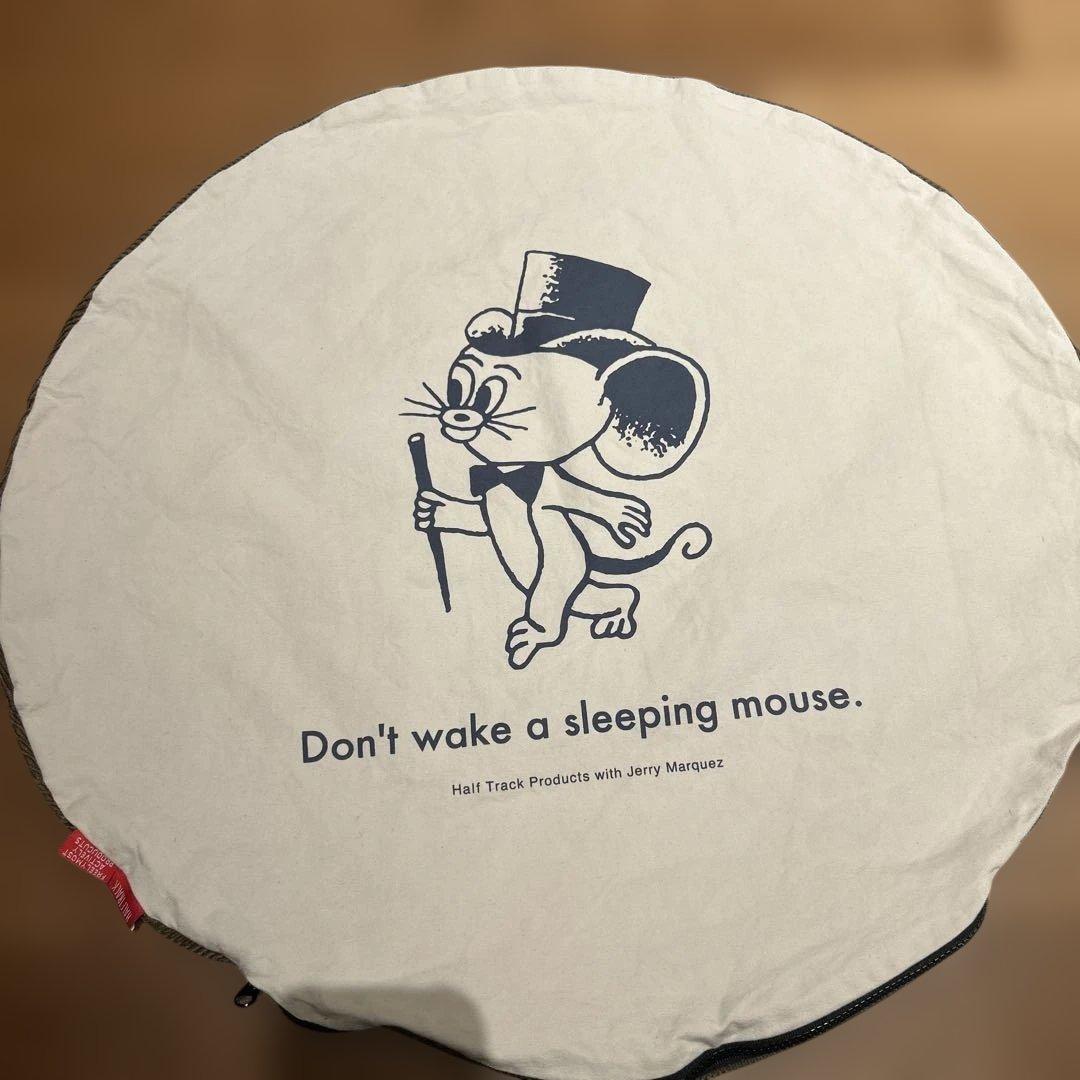 ハーフトラックプロダクツ ノンスリープクッション 65