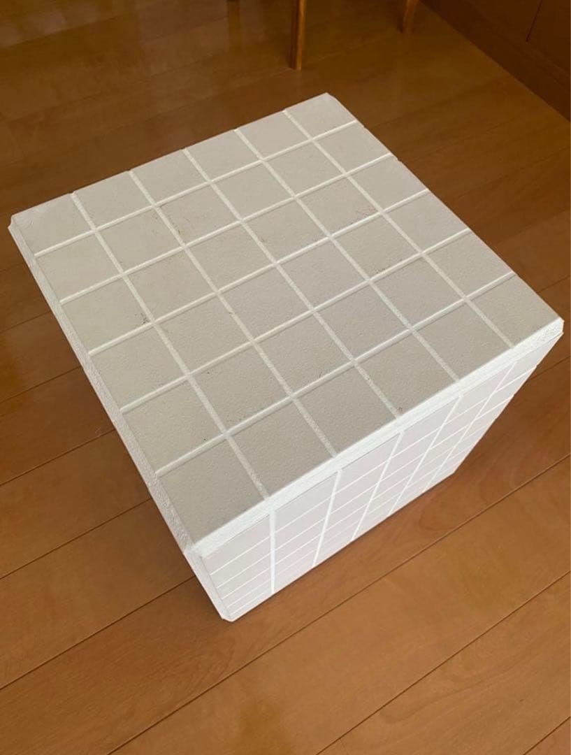 韓国インテリア　タイルテーブル