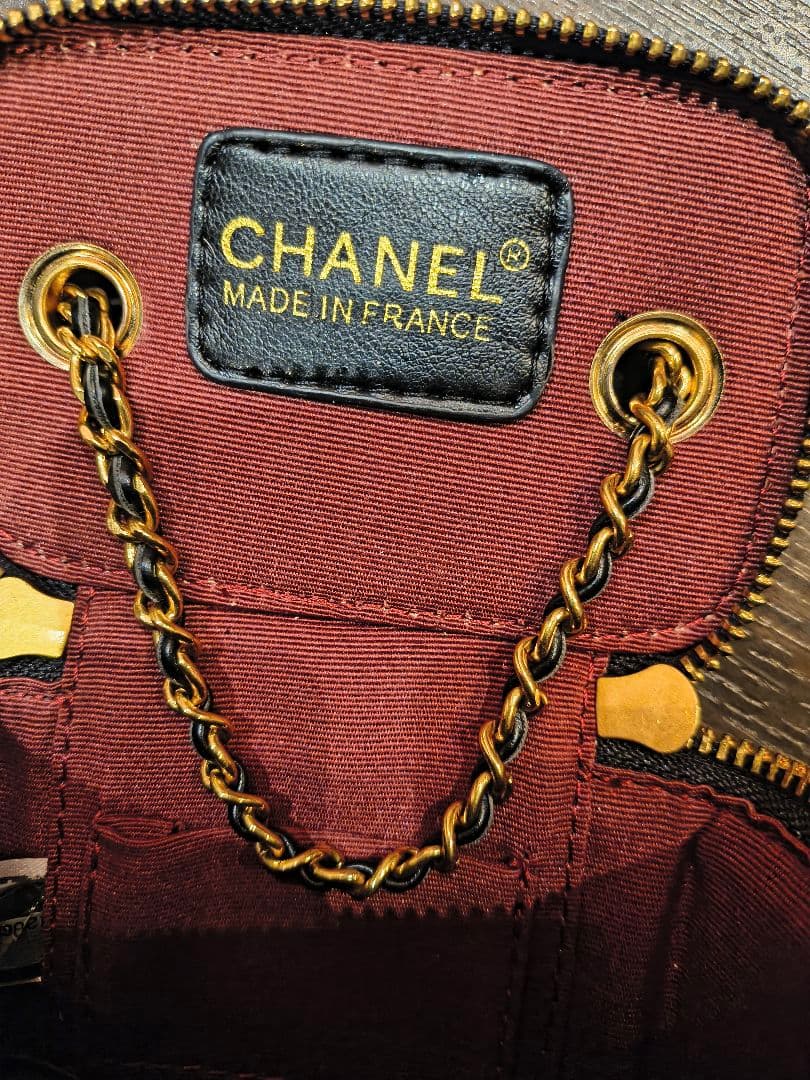 ミニバニティ　ショルダーバッグ　黒