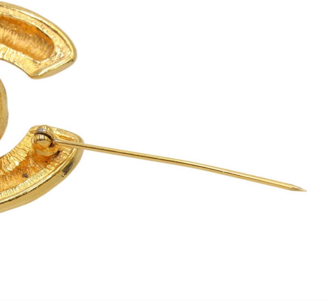 R2829 美品!! シャネル マトラッセ柄 ココマーク ブローチ
