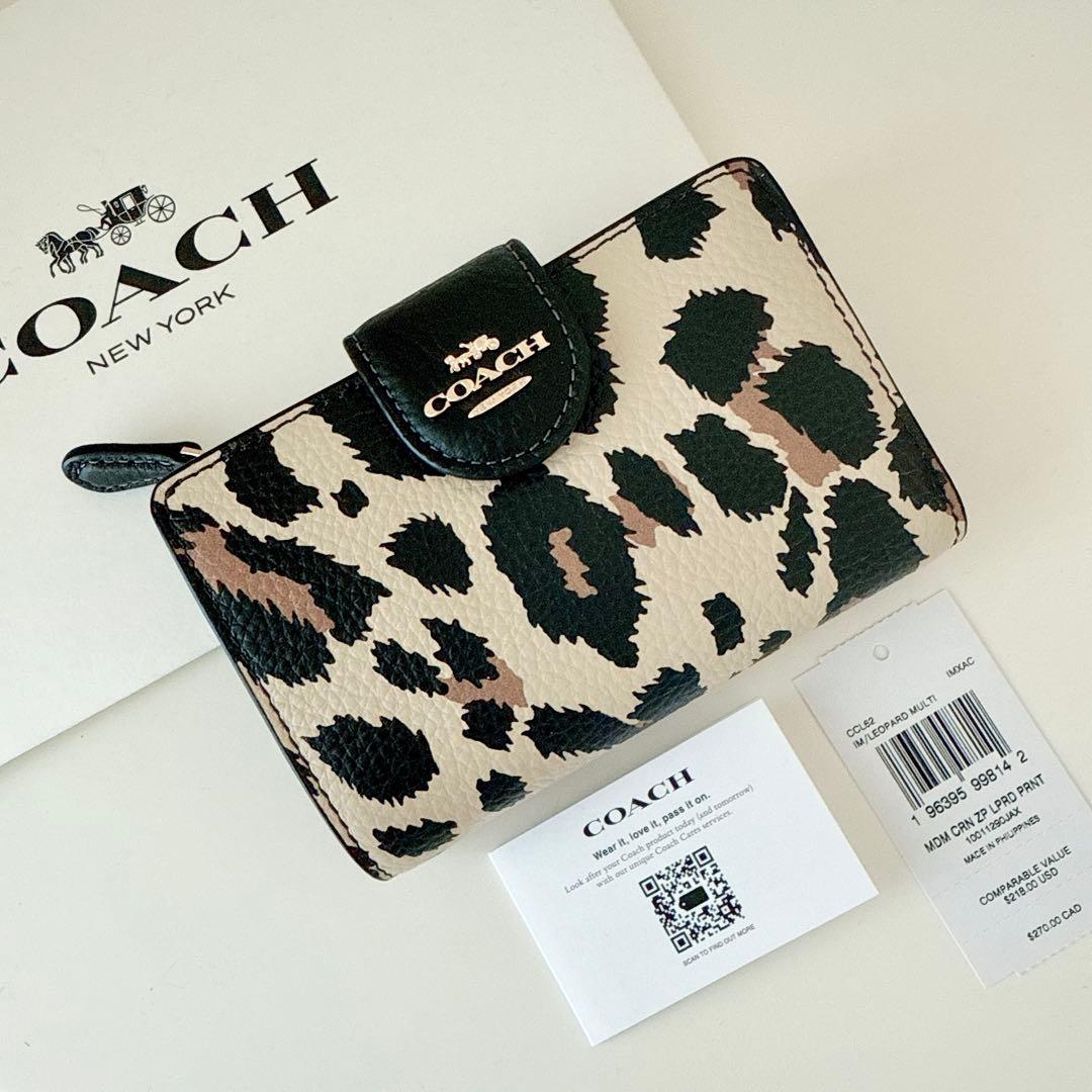 COACH コーチ　二つ折り財布　レオパード　豹柄　ブラック　折り財布