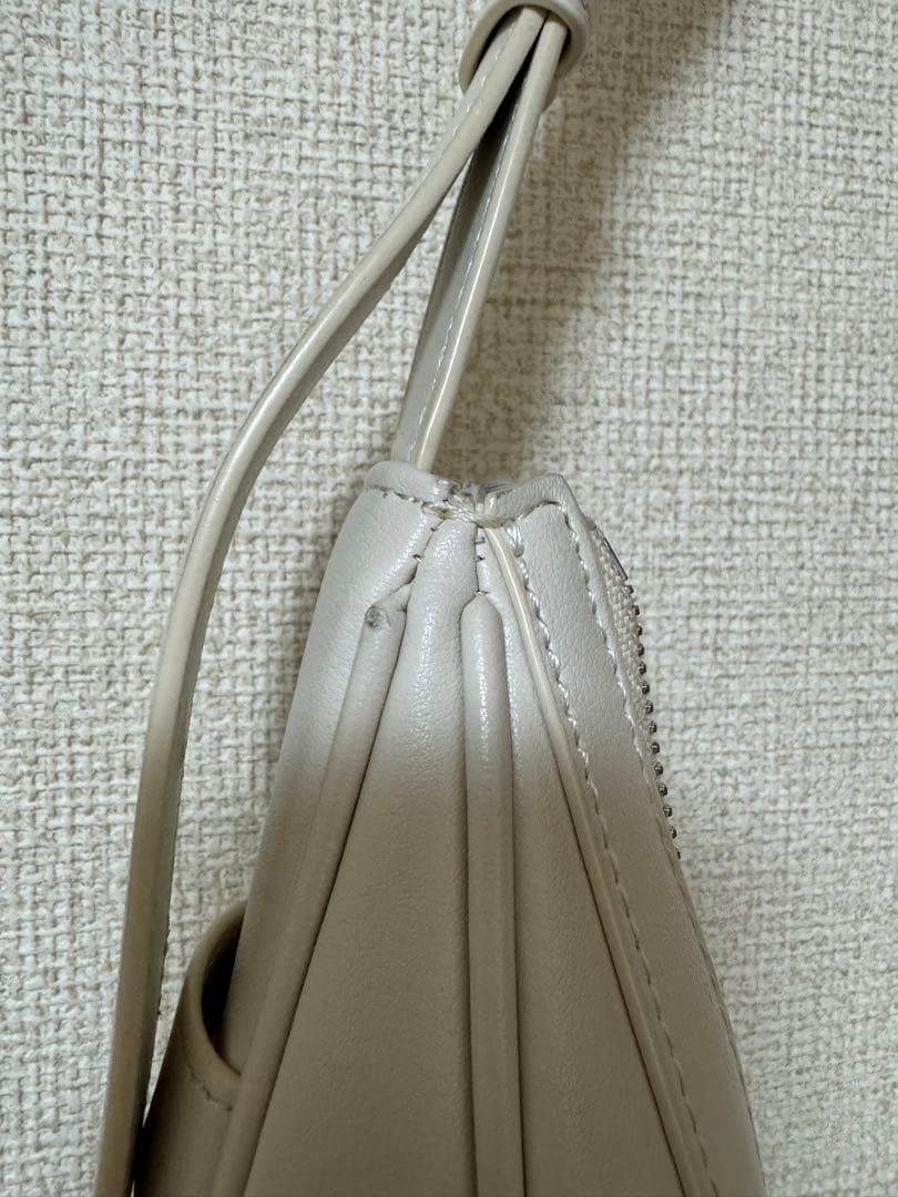 FOLNUA(フォルニュア) オーバルバッグ ライトベージュ_プレーン