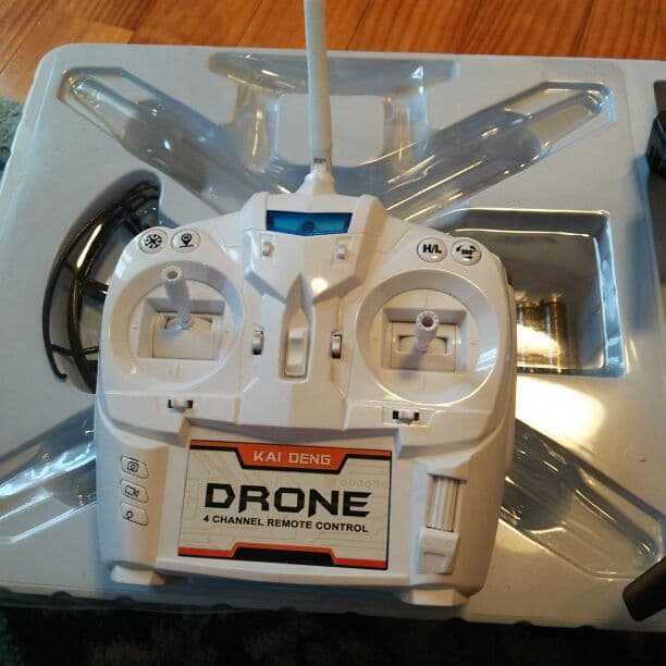 こちらで購入したドローンクワッドコプター