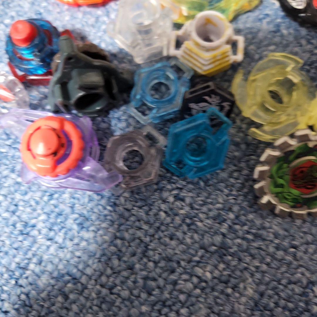 多色のレジェンドベイブレード　ランチャー　2個　その他　セット