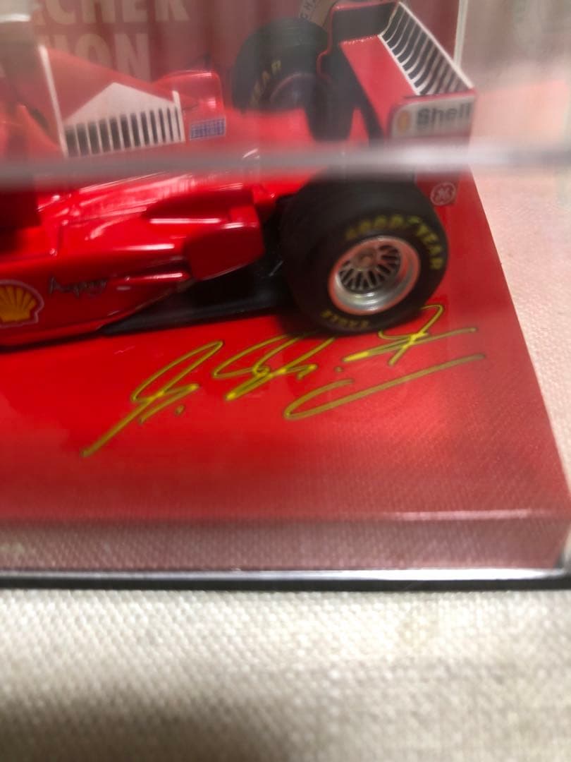 ミニカー MINICHAMPS 1/43  MICHAEL SCHUMACHER 1997