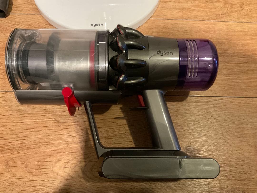 【ジャンク】Dyson V11 Fluffy + SV14 FF COM