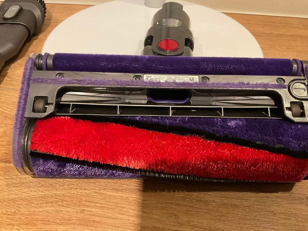 【ジャンク】Dyson V11 Fluffy + SV14 FF COM