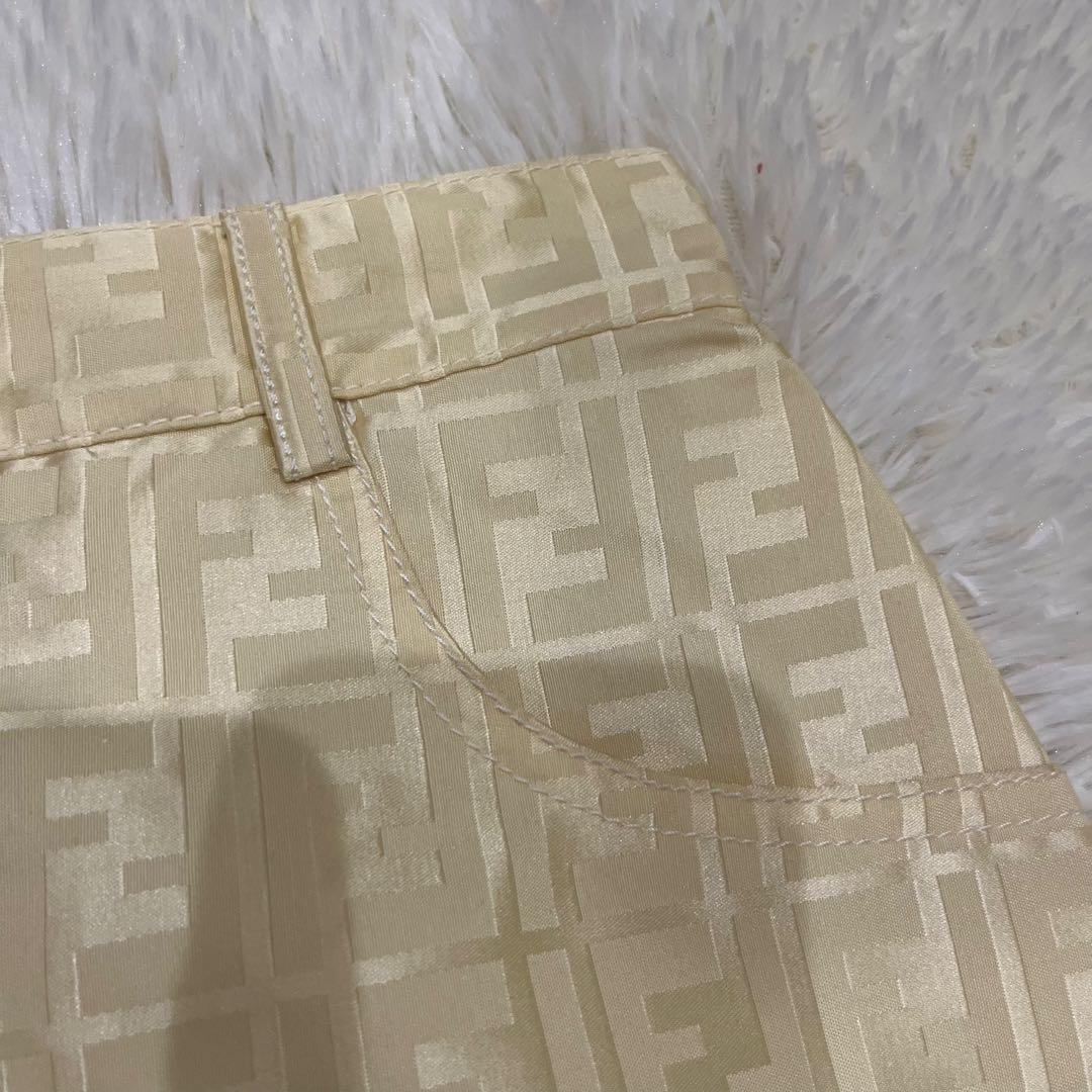 FENDI フェンディ ズッカ柄 ロゴ ナイロン スカート