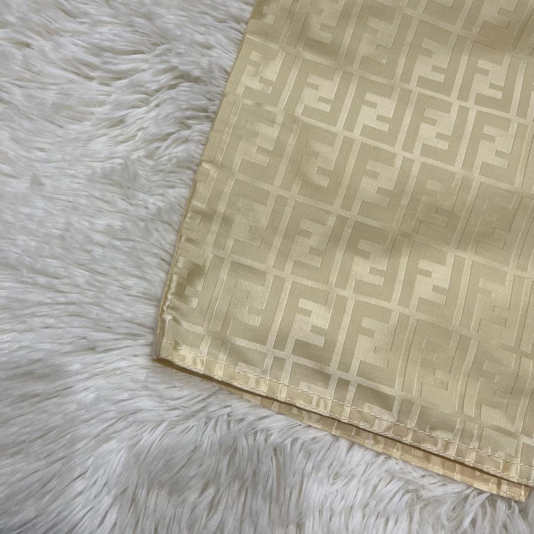 FENDI フェンディ ズッカ柄 ロゴ ナイロン スカート