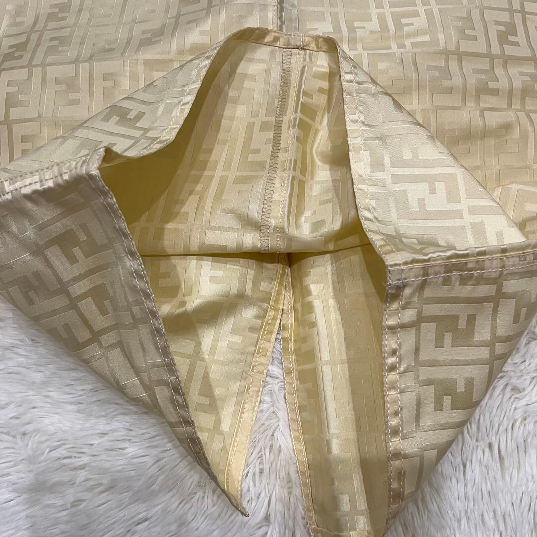 FENDI フェンディ ズッカ柄 ロゴ ナイロン スカート