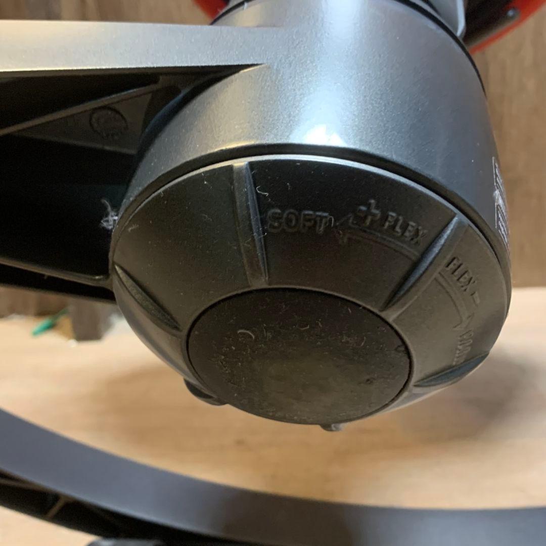 H694\" aeris swopper エルゴノミクスチェア HLSW01 赤