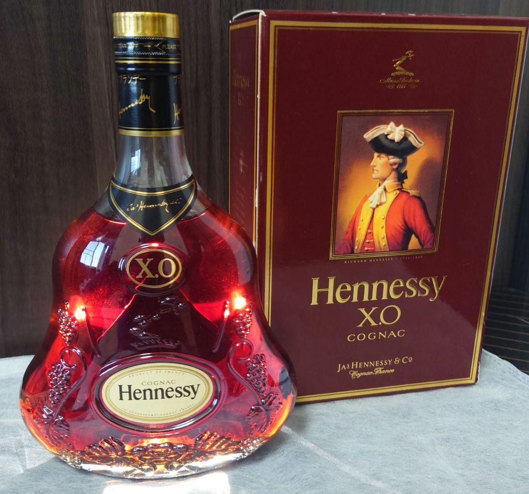 Hennessy XO コニャック 750ml 箱入り