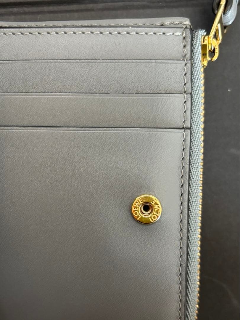 パズル 美品 スリムコンパクト ジップウォレット LOEVE ロエベ 付属品完備