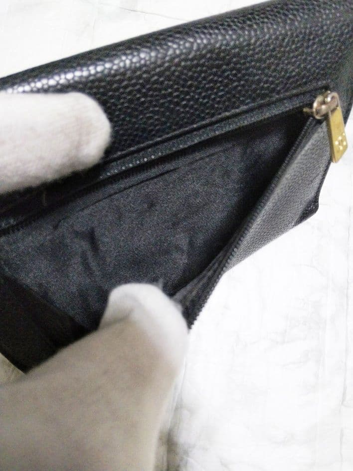 【美品】シャネル キャビア デカココマーク 三つ折り財布