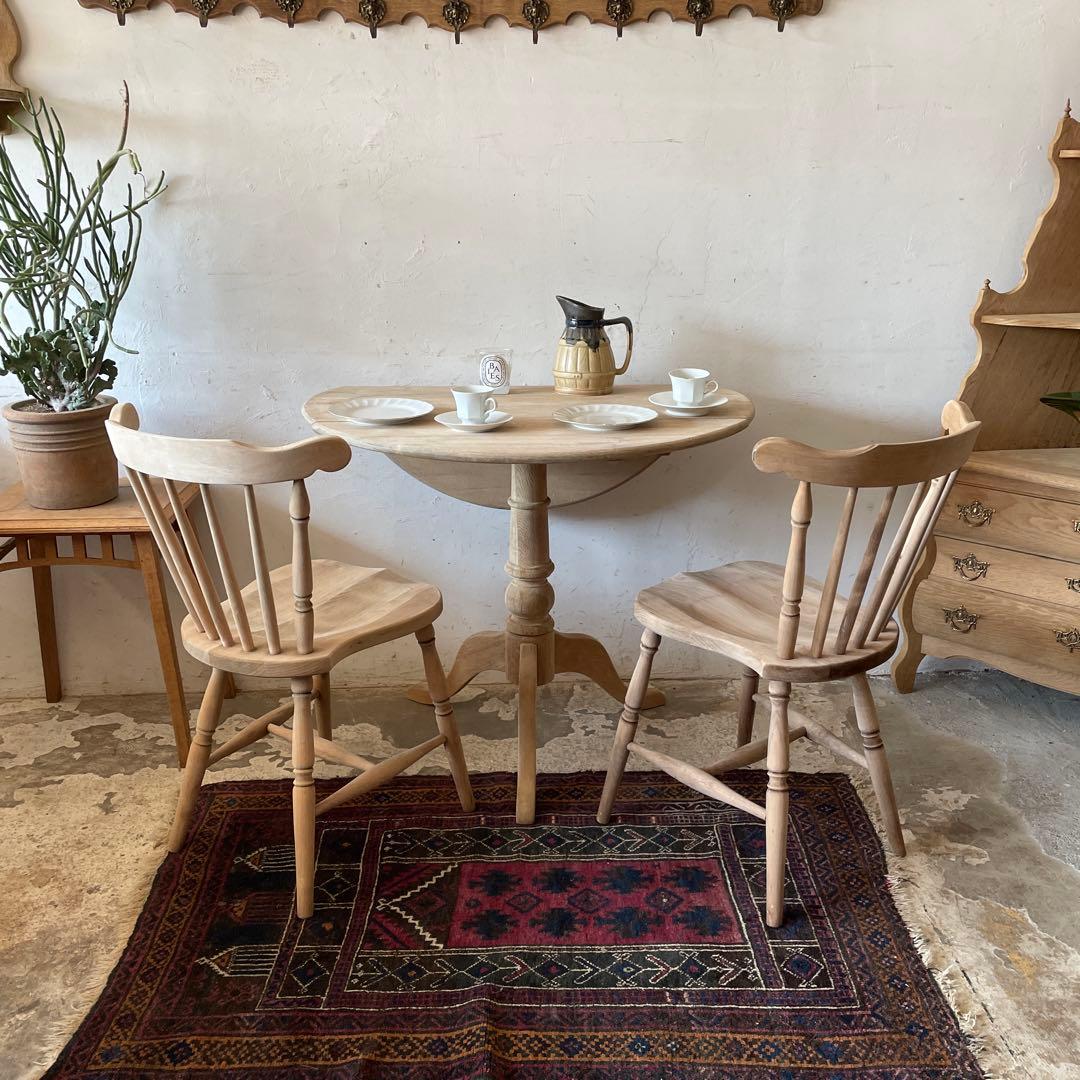 ビンテージ　ドロップリーフラウンドダイニングテーブル　 剥離