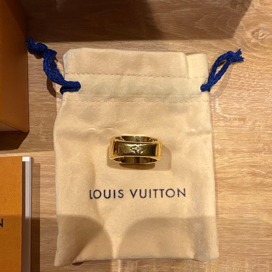 LOUIS VUITTON LVリング
