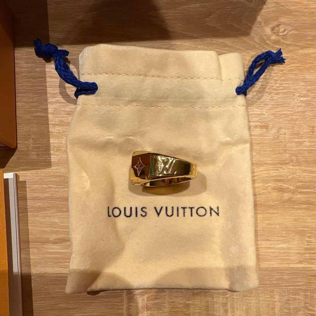 LOUIS VUITTON LVリング