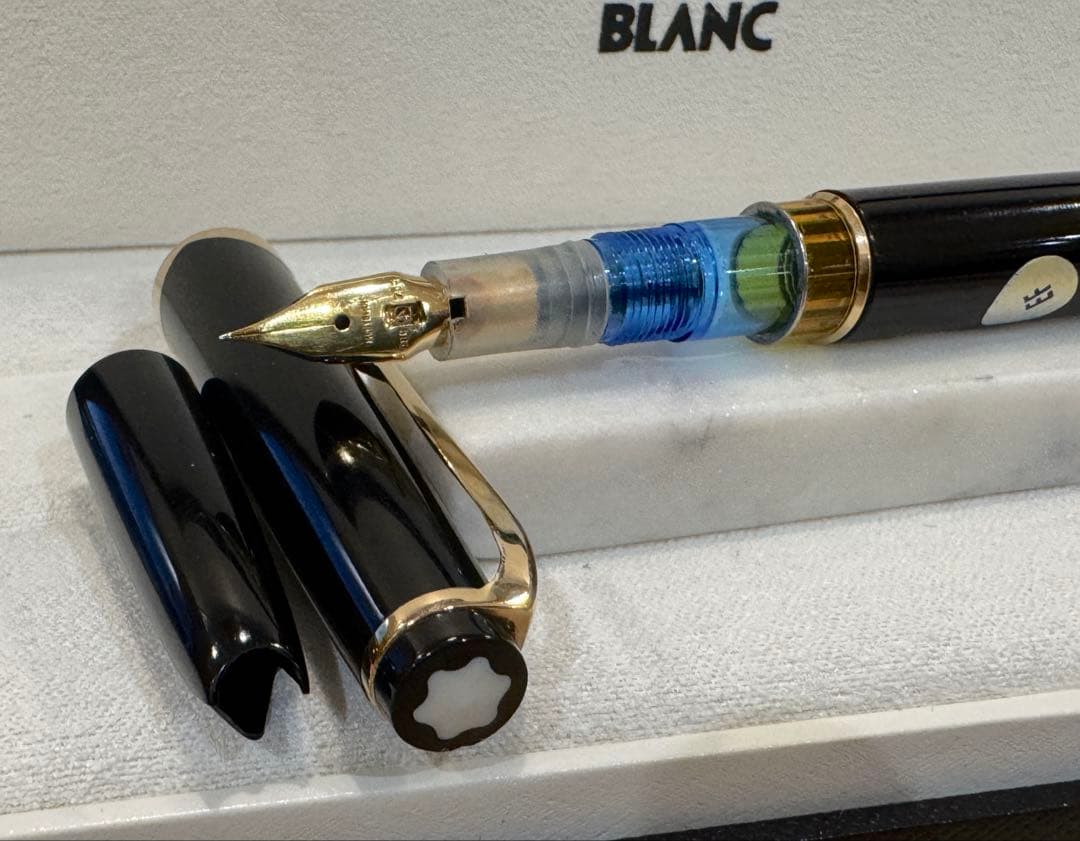 【極美品】モンブラン No 14 万年筆 ブラック 18K EF