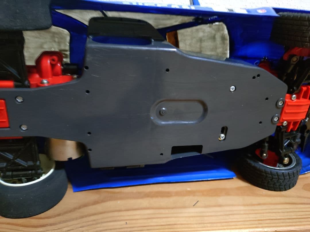 タミヤ　カルソニック　R32 スカイライン　ボディ　TA01　シャーシ　セット