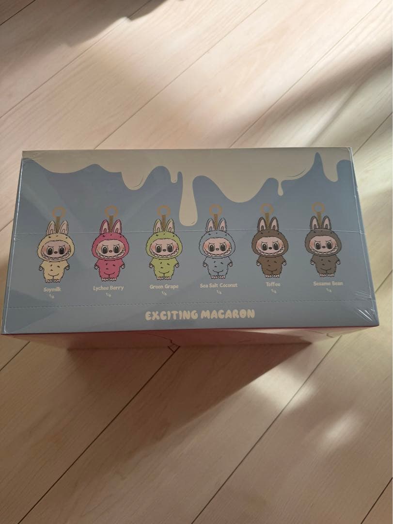ポップマート　エキサイティングマカロン　ラブブ　popmart